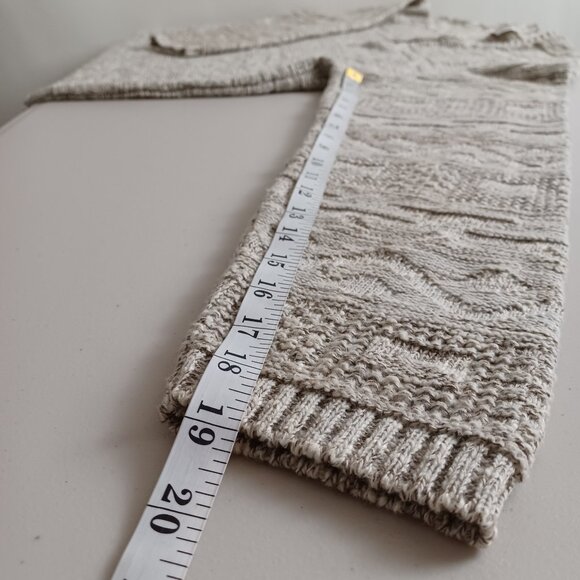 Tradition Heather Beige Textured Knit Vintage Sweater - Picture 11 of 16